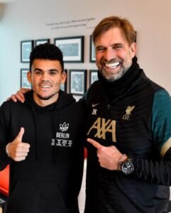 Lucho Diaz y Klopp