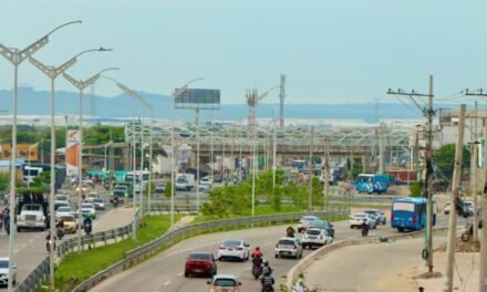 NUEVO PUENTE DE LA CIRCUNVALAR FORTALECE LA SEGURIDAD VIAL Y LE DA TRANQUILIDAD A LA COMUNIDAD.