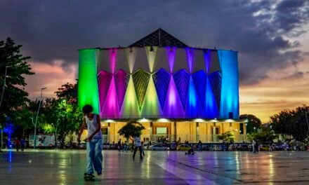 LA SEMANA DE LA PRIMERA INFANCIA EN BARRANQUILLA BRILLARÁ CON LA ILUMINACIÓN DE LUGARES EMBLEMÁTICOS.