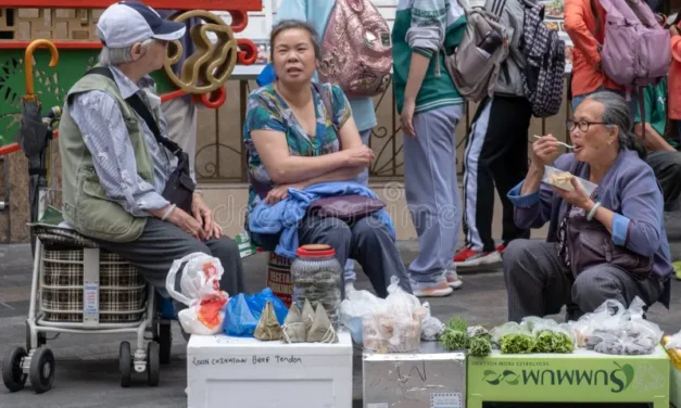 EL SUSHI: UN ALIMENTO POPULAR CALLEJERO QUE SE TRANSFORMÓ EN UN SÍMBOLO DE SOFISTICACIÓN.