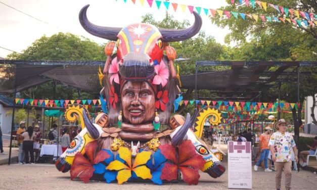 EN GALAPA LA MÁSCARA, EL BEJUCO Y LA DÉCIMA, SE UNEN PARA CELEBRAR Y PRESERVAR LAS TRADICIONES.