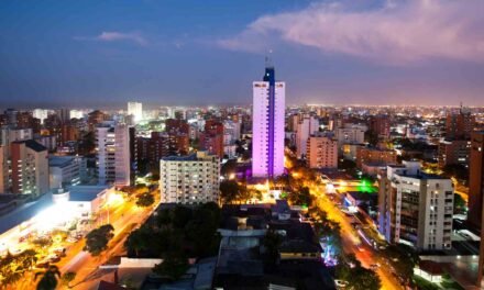 BOOKING.COM RESALTA QUE BARRANQUILLA SERÁ CIUDAD TENDENCIA EN 2026 PARA EL TURISMO INTERNACIONAL.