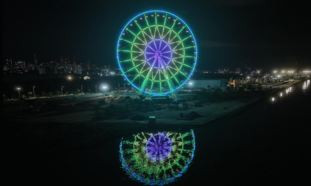 ASÍ TAN ALTO COMO LA LUNA ES EL ÉXITO QUE ESTÁ TENIENDO “LA LUNA DEL RÍO” DE BARRANQUILLA.
