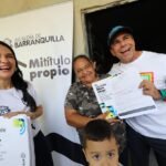ALCALDÍA DE BARRANQUILLA EN CABEZA DE ALEJANDRO CHAR HIZO REALIDAD LOS SUEÑOS DE MÁS DE 2.000 FAMILIAS. HOY YA SON DUEÑAS LEGALES DE SUS CASAS