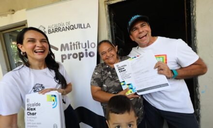 ALCALDÍA DE BARRANQUILLA EN CABEZA DE ALEJANDRO CHAR HIZO REALIDAD LOS SUEÑOS DE MÁS DE 2.000 FAMILIAS. HOY YA SON DUEÑAS LEGALES DE SUS CASAS