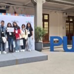 ESTUDIANTES DE BARRANQUILLA LLEVARON A CHILE UN DISPOSITIVO INTELIGENTE QUE PROMUEVE EL RECICLAJE CON INTELIGENCIA ARTIFICIAL
